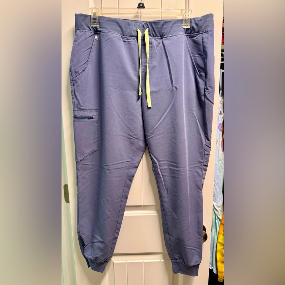Women’s Fig Gray Jogger Pants